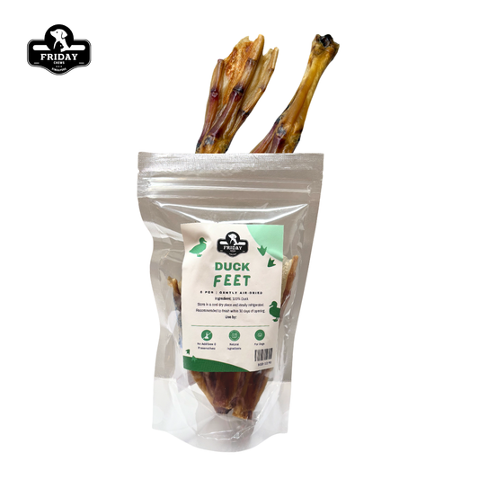Dehydrated whole duck feet treats for dogs in packaging